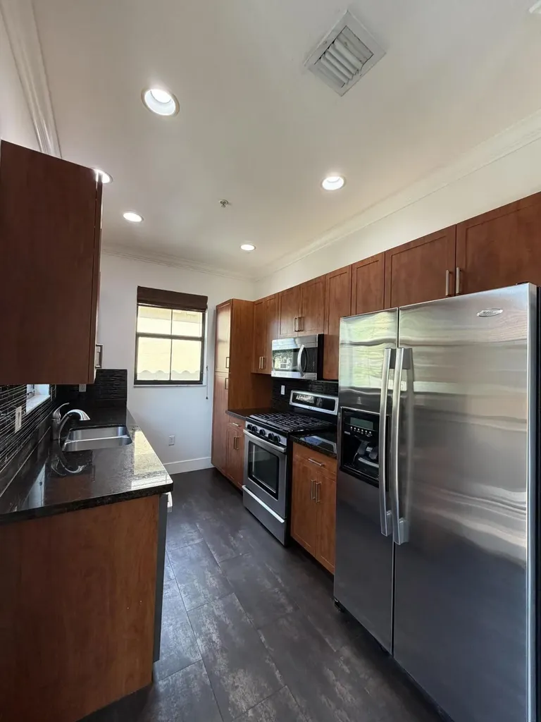 12662 NW 32nd Place Sunrise FL 33323