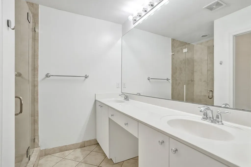 12662 NW 32nd Place Sunrise FL 33323