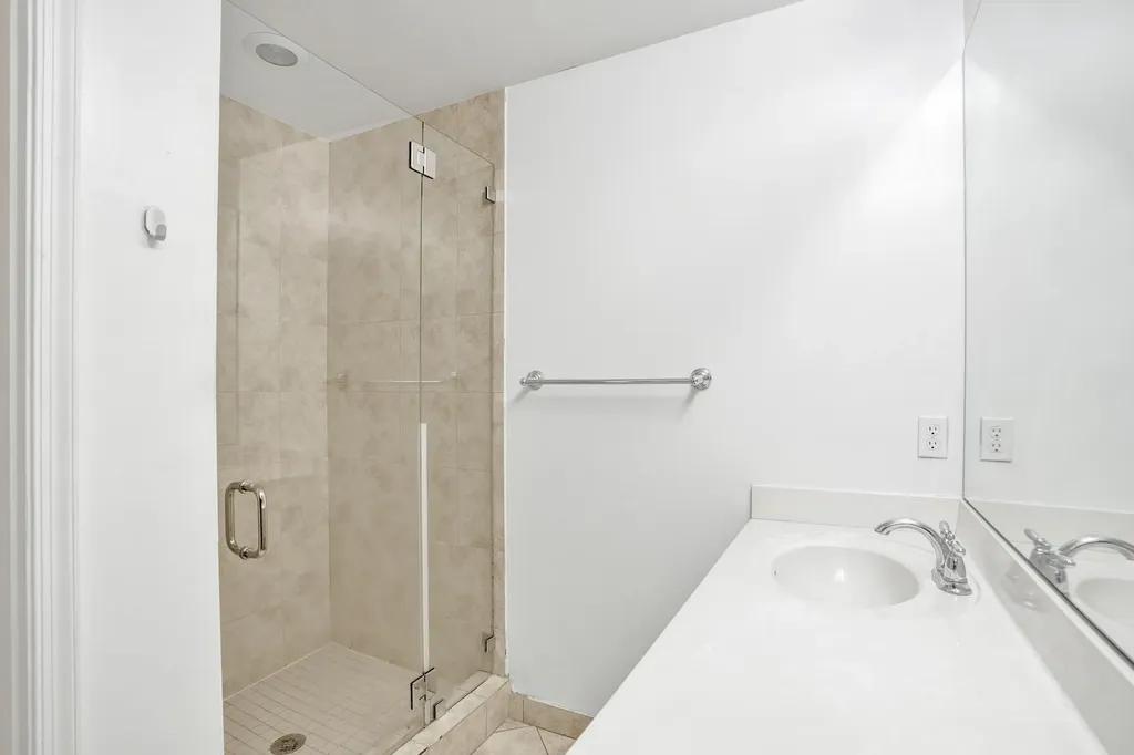 12662 NW 32nd Place Sunrise FL 33323
