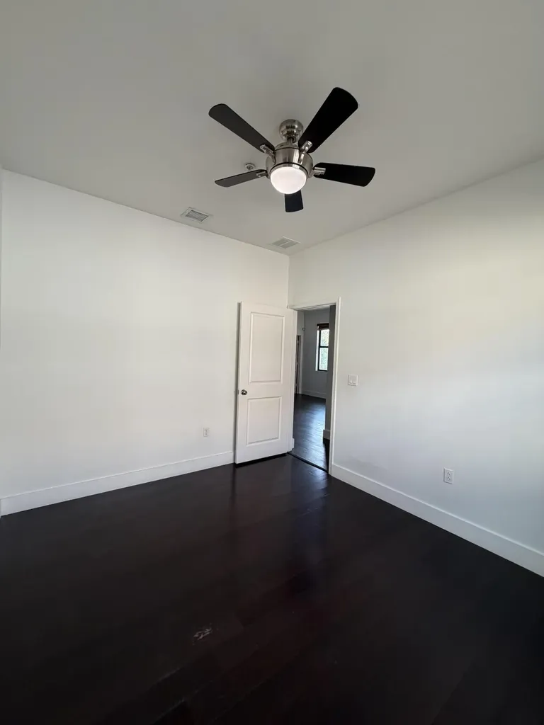12662 NW 32nd Place Sunrise FL 33323