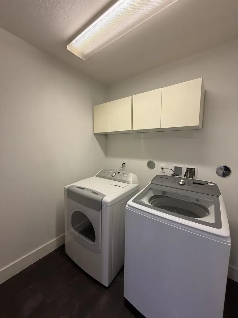 12662 NW 32nd Place Sunrise FL 33323