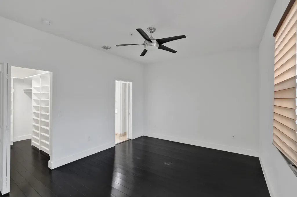 12662 NW 32nd Place Sunrise FL 33323