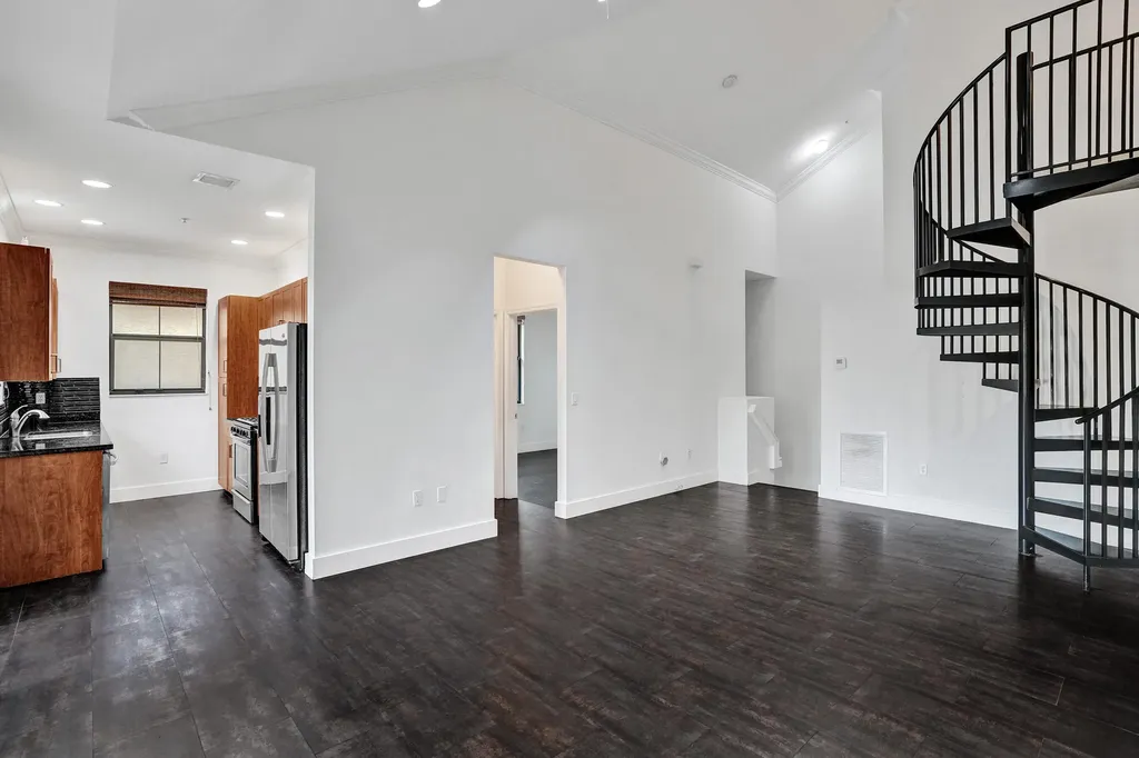 12662 NW 32nd Place Sunrise FL 33323