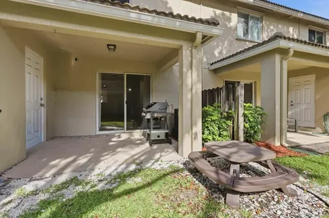 5959 London Lane Tamarac FL 33321