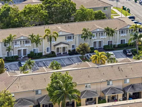 5959 London Lane Tamarac FL 33321