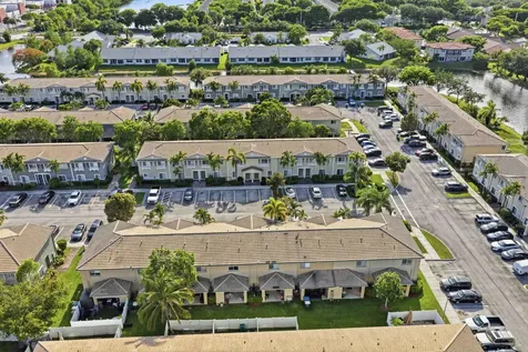 5959 London Lane Tamarac FL 33321