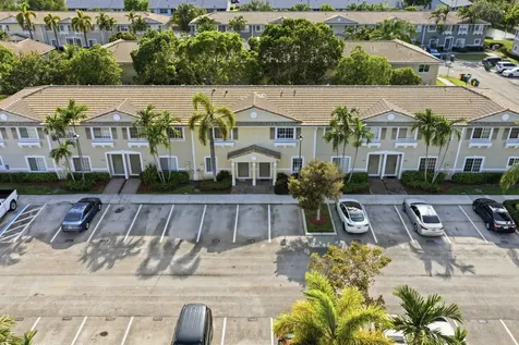 5959 London Lane Tamarac FL 33321