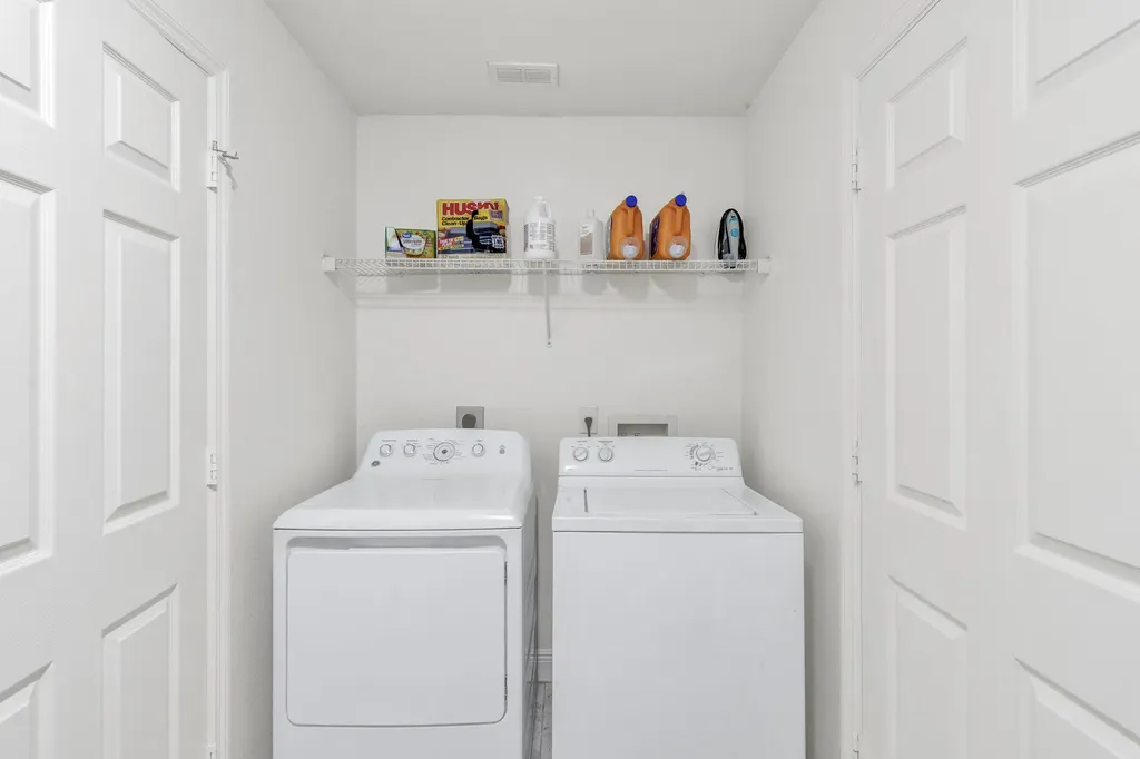 1660 Pointe W Way Vero Beach FL 32966