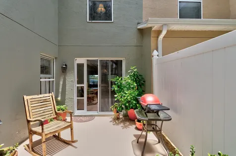 1660 Pointe W Way Vero Beach FL 32966