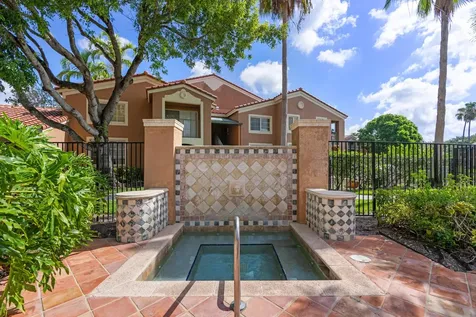 4828 N State Road 7 Coconut Creek FL 33073