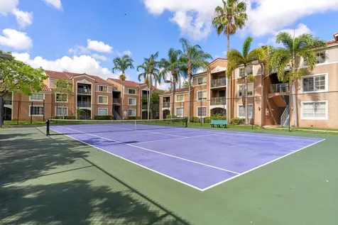 4828 N State Road 7 Coconut Creek FL 33073