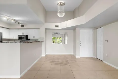 4828 N State Road 7 Coconut Creek FL 33073