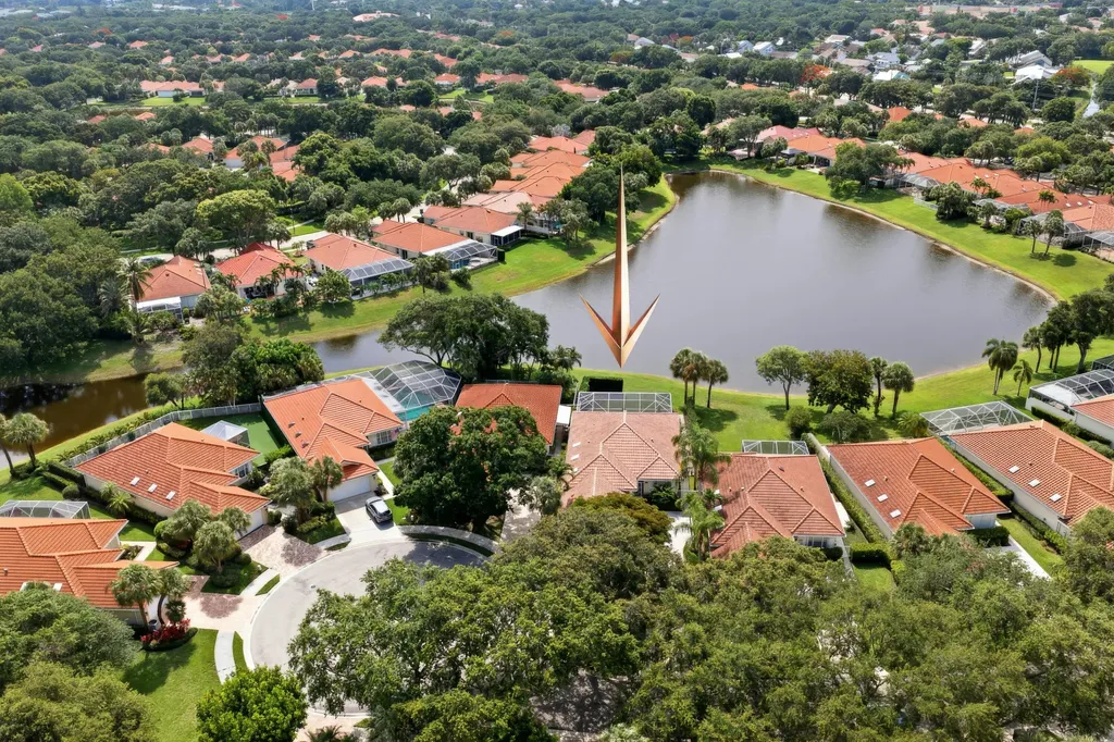 452 Kelsey Park Drive Palm Beach Gardens FL 33410