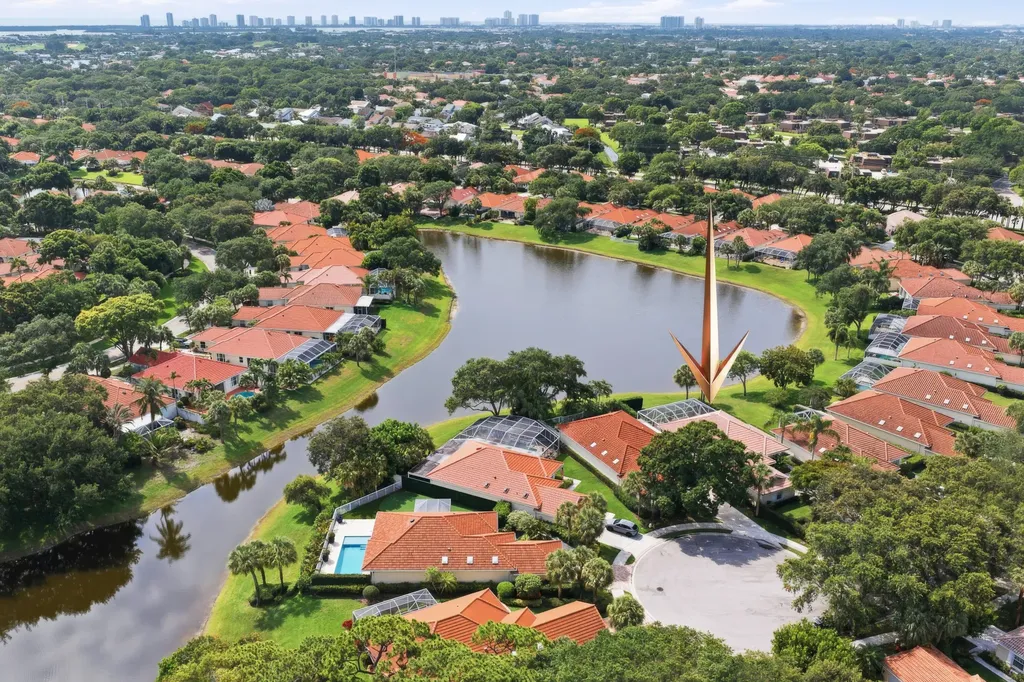 452 Kelsey Park Drive Palm Beach Gardens FL 33410