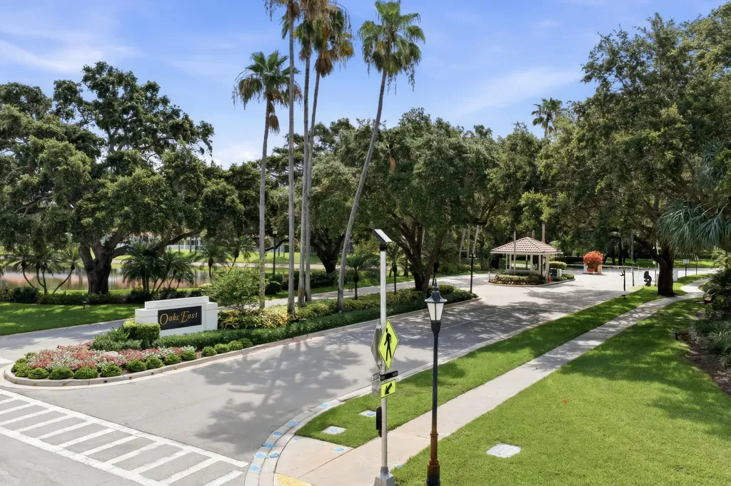 452 Kelsey Park Drive Palm Beach Gardens FL 33410