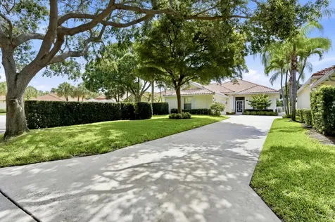 452 Kelsey Park Drive Palm Beach Gardens FL 33410
