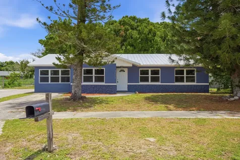 3000 Langston Drive Fort Pierce FL 34946