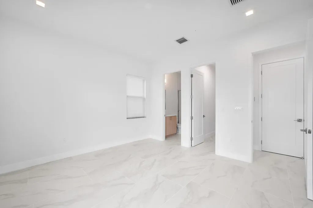 20262 Rosewood Garden Way Boca Raton FL 33434