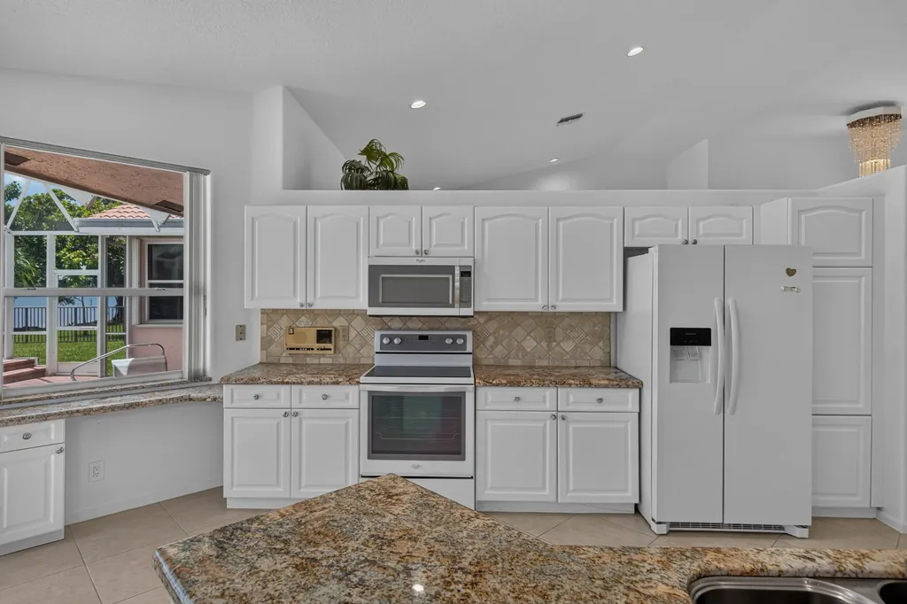 1501 NW 180th Way Pembroke Pines FL 33029
