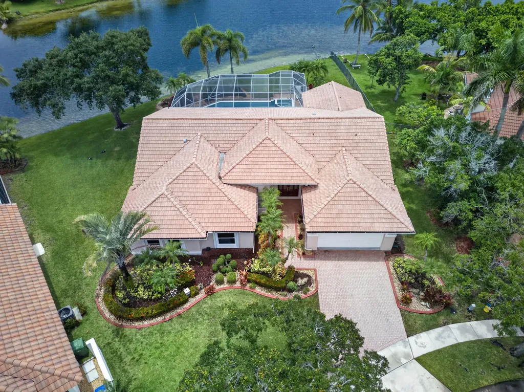 1501 NW 180th Way Pembroke Pines FL 33029