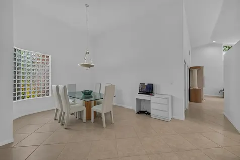 1501 NW 180th Way Pembroke Pines FL 33029