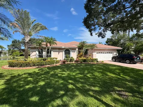 1501 NW 180th Way Pembroke Pines FL 33029