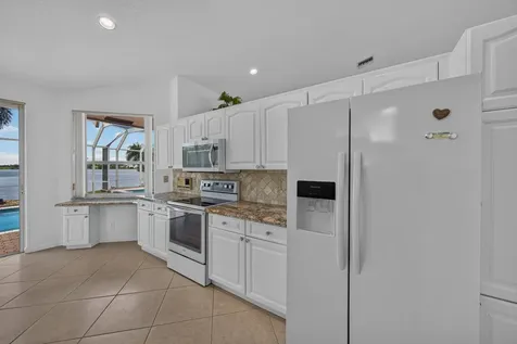 1501 NW 180th Way Pembroke Pines FL 33029