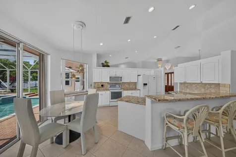 1501 NW 180th Way Pembroke Pines FL 33029