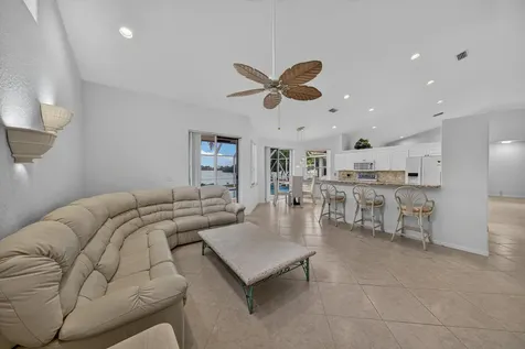 1501 NW 180th Way Pembroke Pines FL 33029
