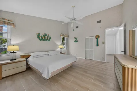1501 NW 180th Way Pembroke Pines FL 33029