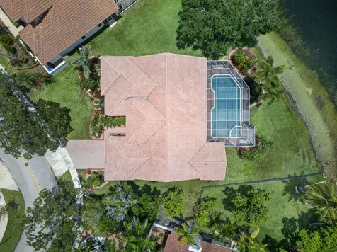 1501 NW 180th Way Pembroke Pines FL 33029