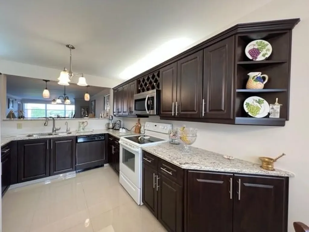 2603 NW 103rd Avenue Sunrise FL 33322