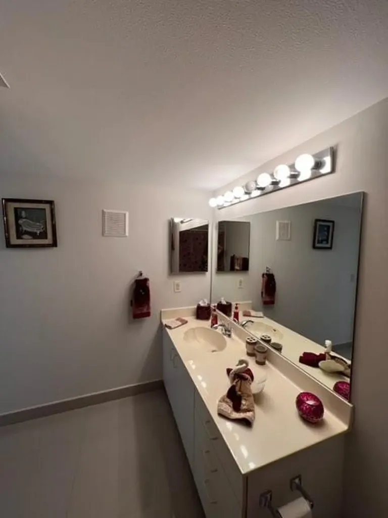 2603 NW 103rd Avenue Sunrise FL 33322