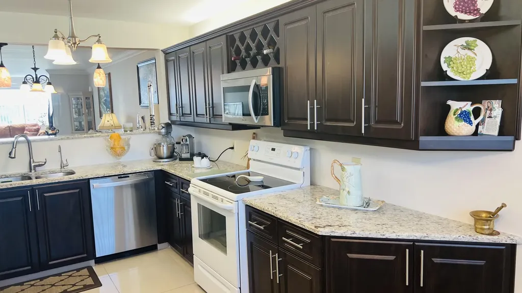 2603 NW 103rd Avenue Sunrise FL 33322