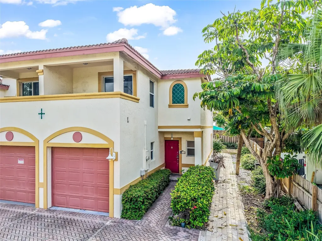 512 S Ocean Boulevard Pompano Beach FL 33062