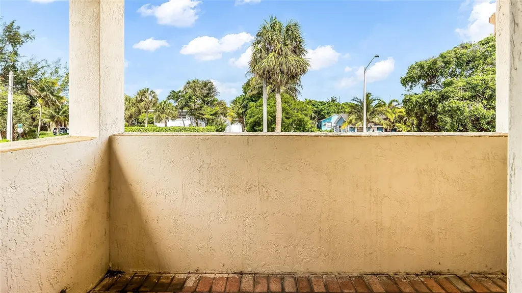 512 S Ocean Boulevard Pompano Beach FL 33062