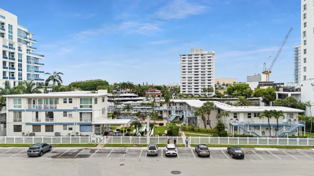 741 Bayshore Drive Fort Lauderdale FL 33304