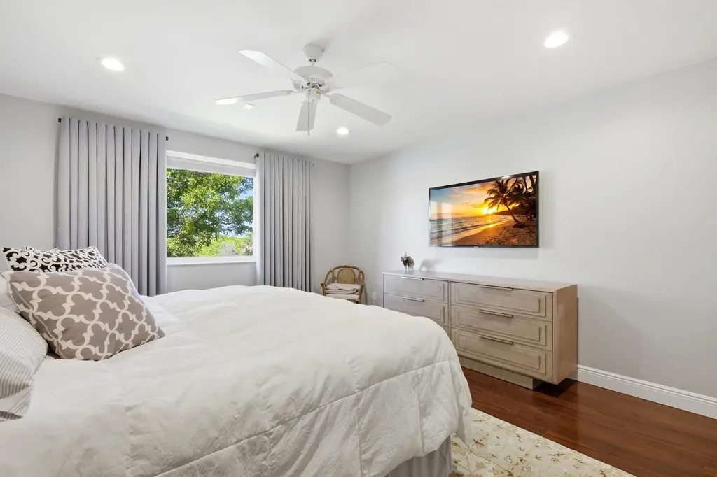 5616 NW 127th Terrace Coral Springs FL 33076