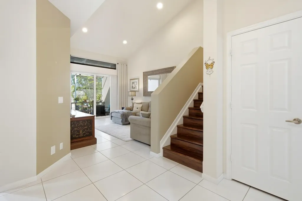 5616 NW 127th Terrace Coral Springs FL 33076