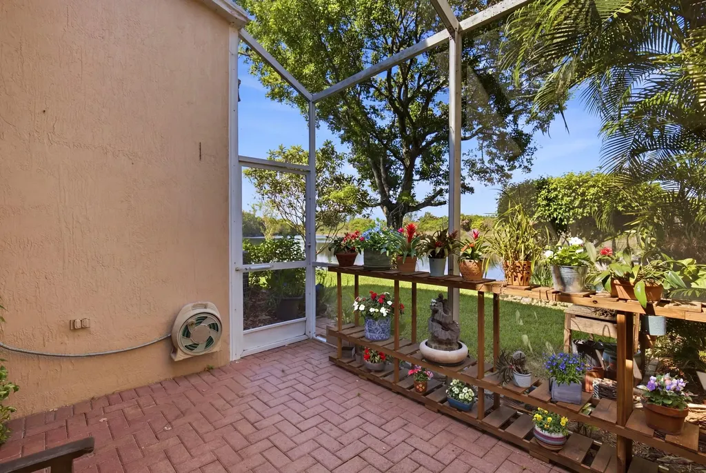 5616 NW 127th Terrace Coral Springs FL 33076