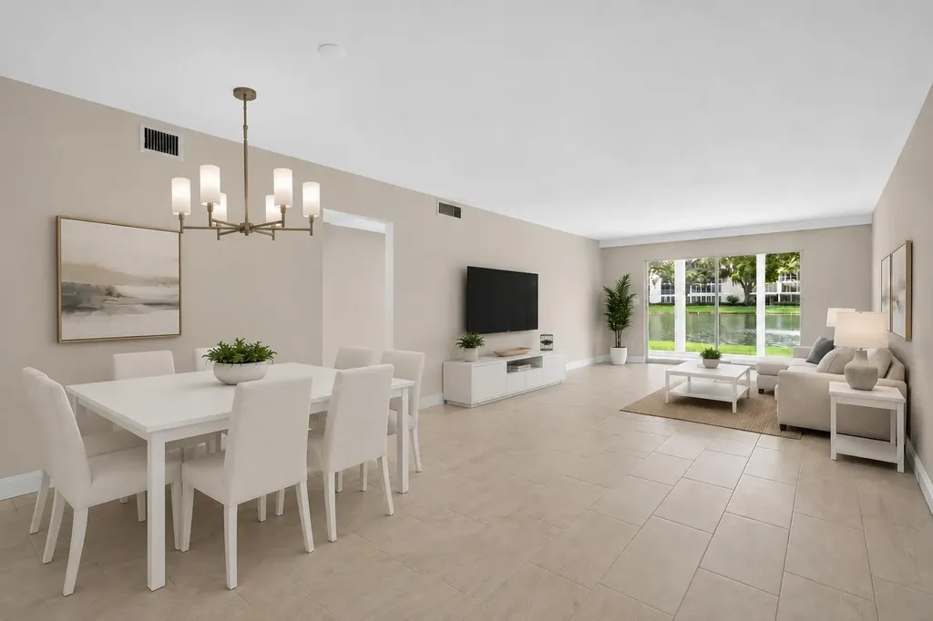 2202 Lucaya Bend Coconut Creek FL 33066