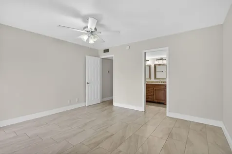 2202 Lucaya Bend Coconut Creek FL 33066