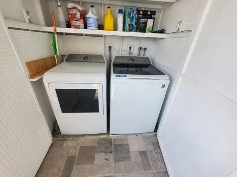 564 Saxony L Drive Delray Beach FL 33446