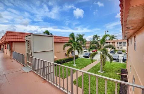 564 Saxony Drive Delray Beach FL 33446