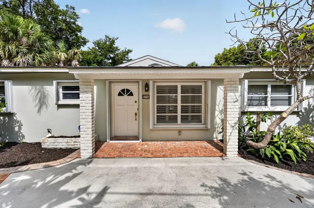 606 Paulina Road Jupiter FL 33477