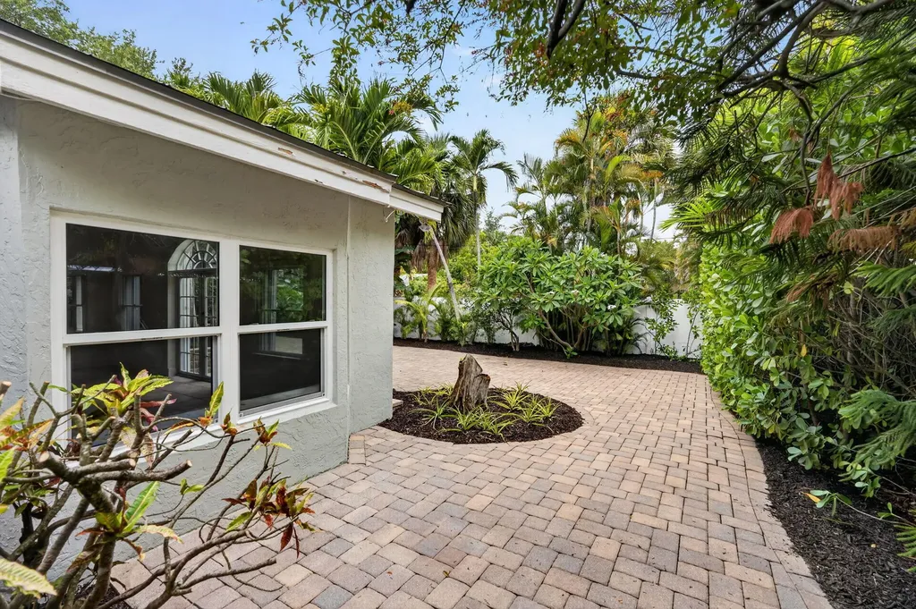 606 Paulina Road Jupiter FL 33477