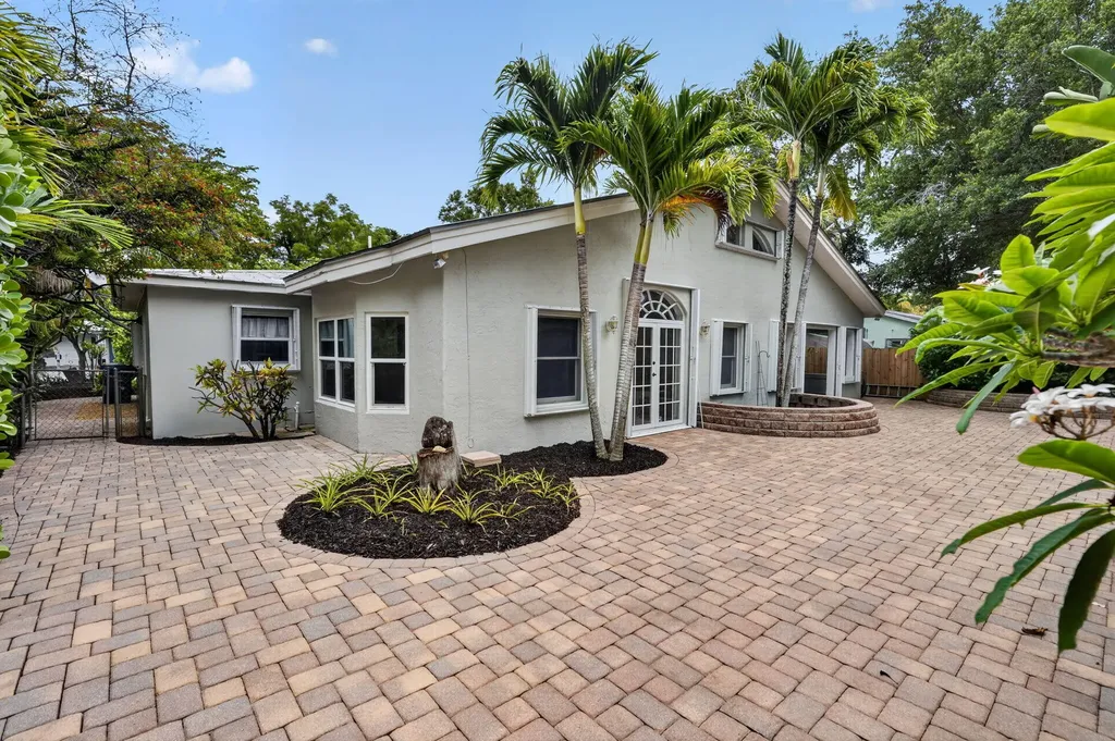 606 Paulina Road Jupiter FL 33477