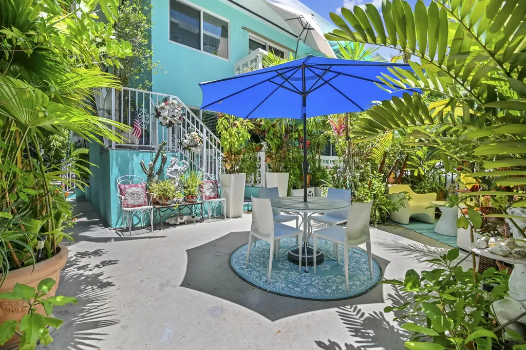 1035 Meridian Avenue Miami Beach FL 33139