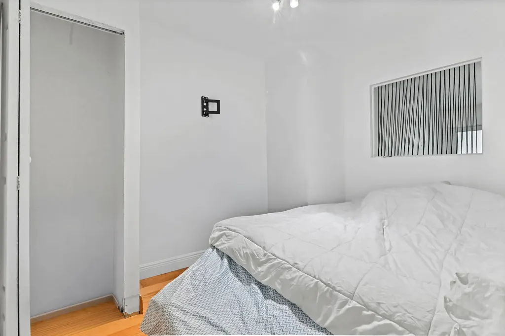1035 Meridian Avenue Miami Beach FL 33139