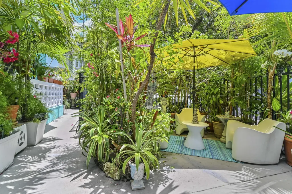 1035 Meridian Avenue Miami Beach FL 33139